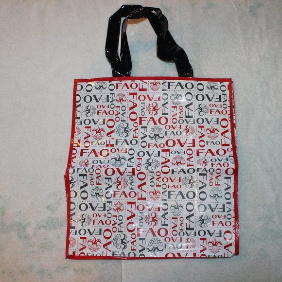 FAO Schwarz Handbags - Fao schwarz resusable tote bag